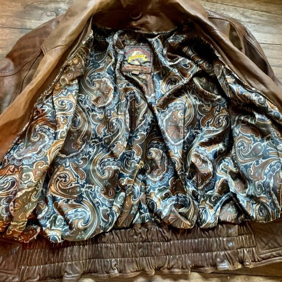 Vintage Adventure Bound leather jacket - size small - Picture 2 of 8